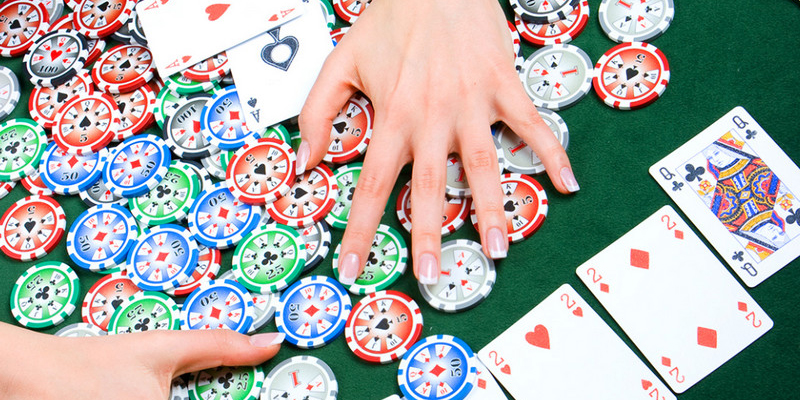 Giới thiệu tổng quan về Poker Tuấn 