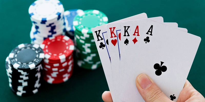 Tìm hiểu chi tiết về range bài Poker