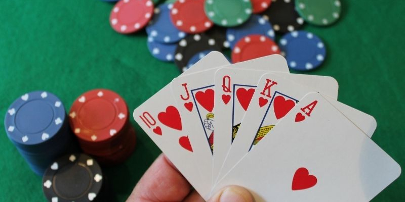 Poker đang tung hoành trên các nền tảng trực tuyến