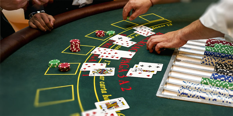 Những tố chất cần có của một người chia bài trong Poker