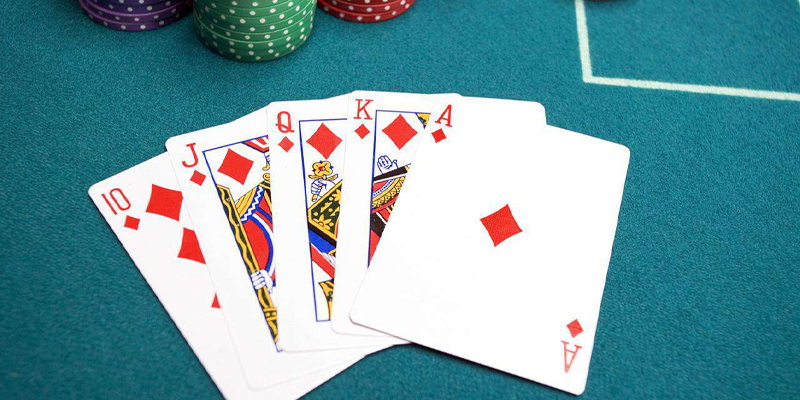 Kinh nghiệm chơi Poker 7 lá bách phát bách trúng