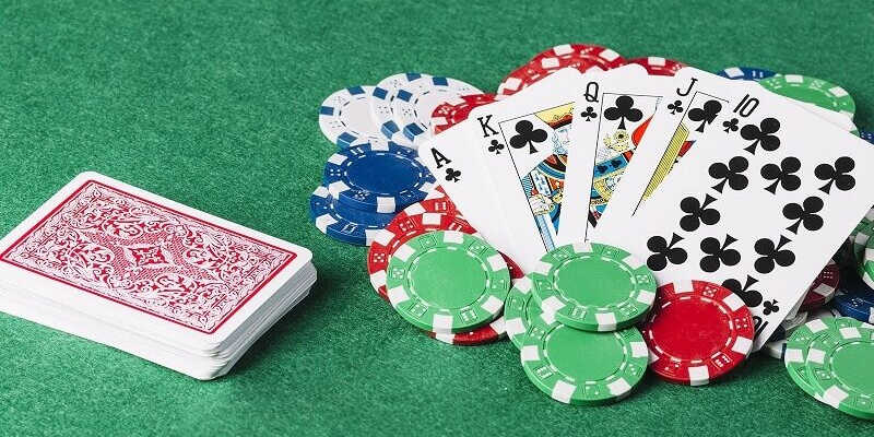 Đánh bài Poker bị bắt là tình trạng khá phổ biến ở thời điểm hiện tại