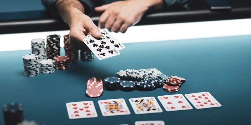 Những lưu ý khi range bài trong poker